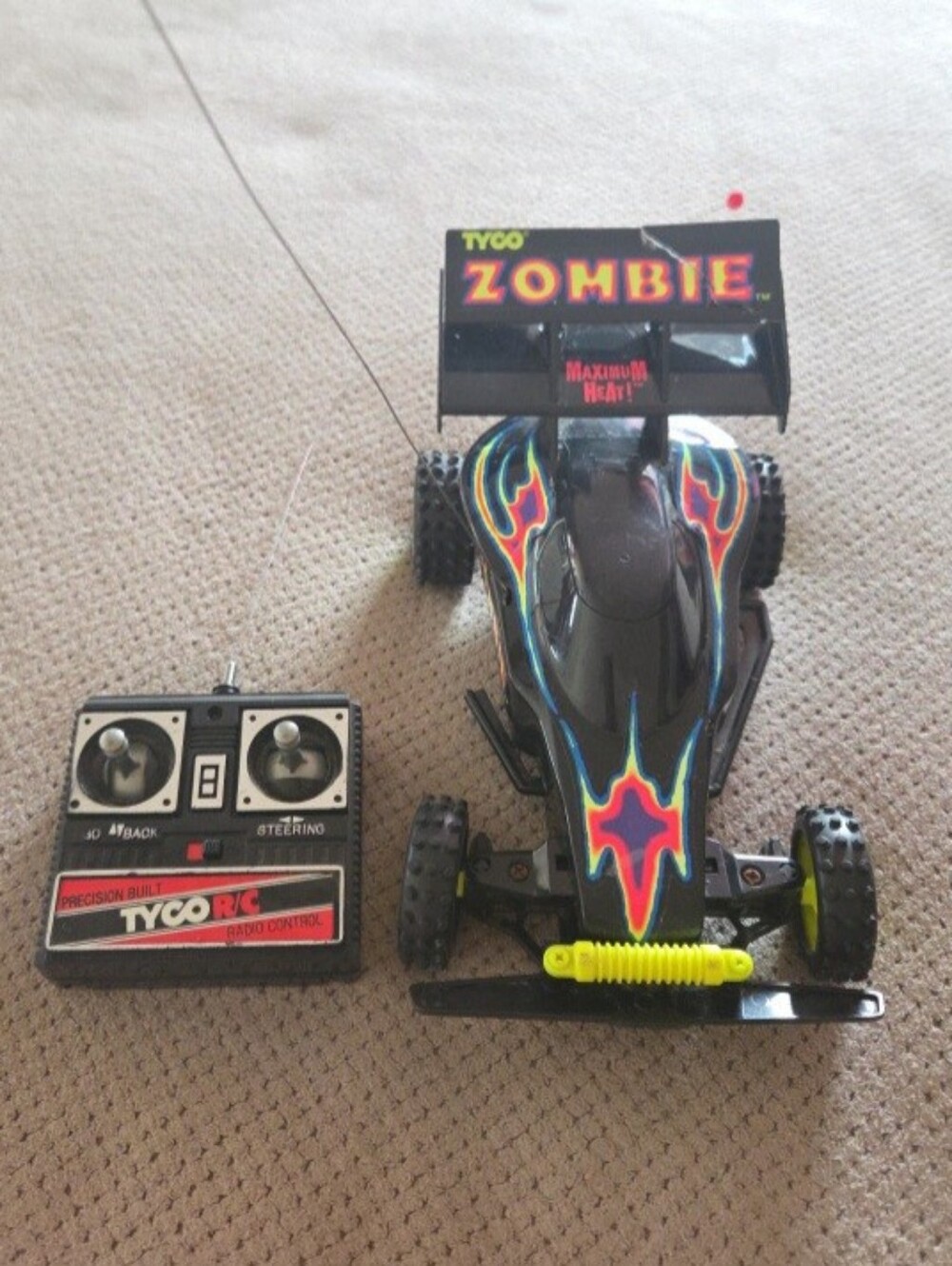Vintage 90s Tyco ZOMBIE  ULTRA-SLEEK ROADSTER W/ TWO-SPEED R/C Car & Remote.